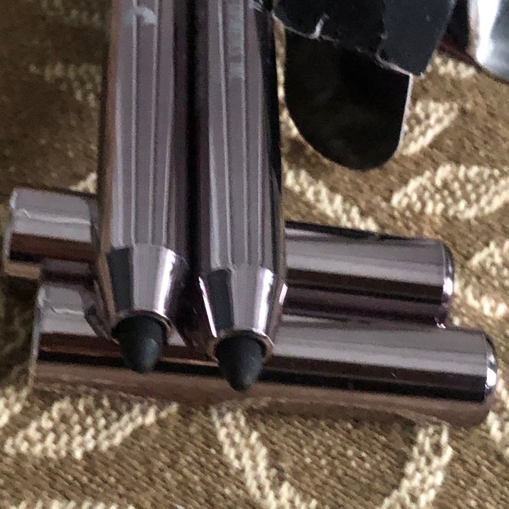 - - LORAC Front of The Line Eye Pencil BLACK… - Picture 4 of 4